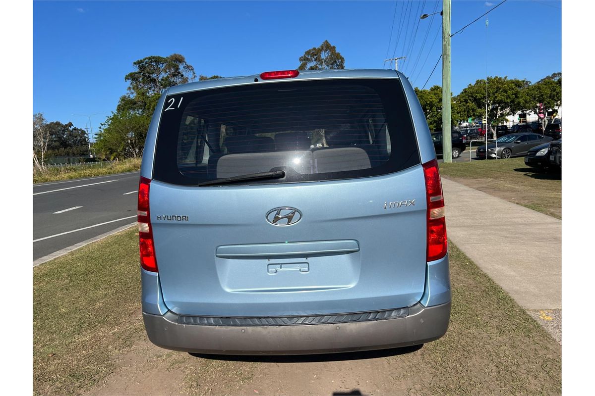 2011 Hyundai iMax TQ-W