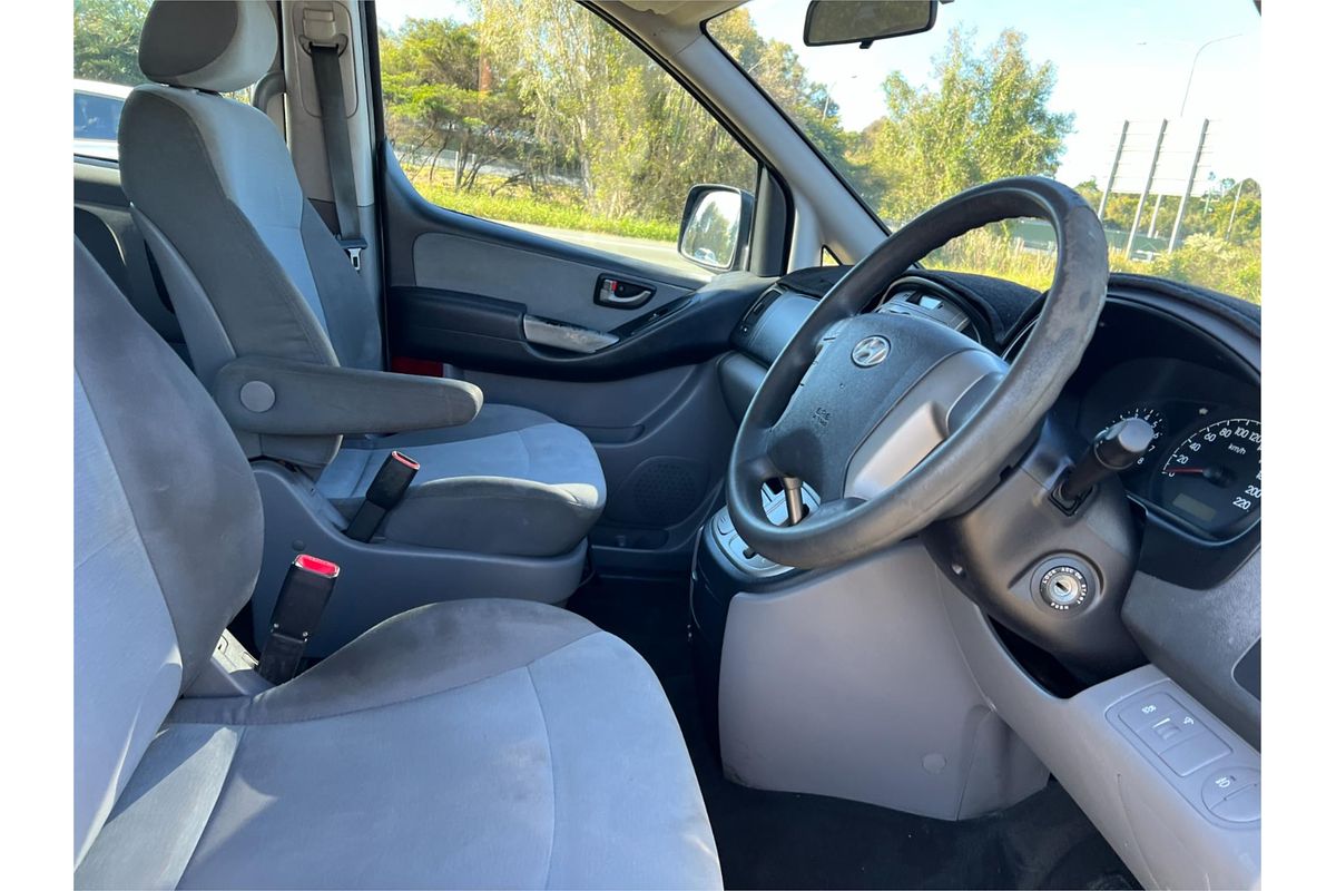 2011 Hyundai iMax TQ-W