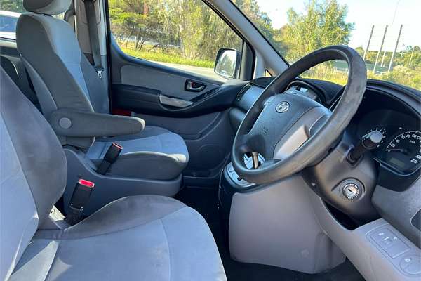 2011 Hyundai iMax TQ-W