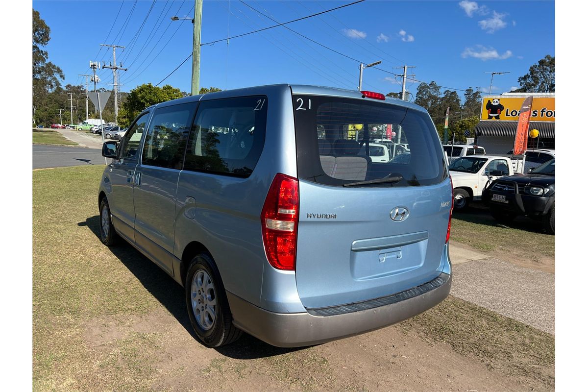2011 Hyundai iMax TQ-W
