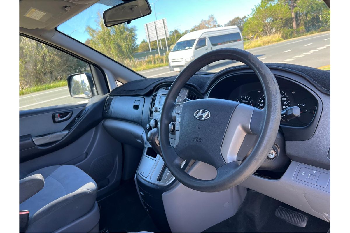2011 Hyundai iMax TQ-W