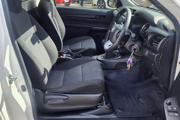2022 Toyota Hilux Workmate TGN121R Rear Wheel Drive