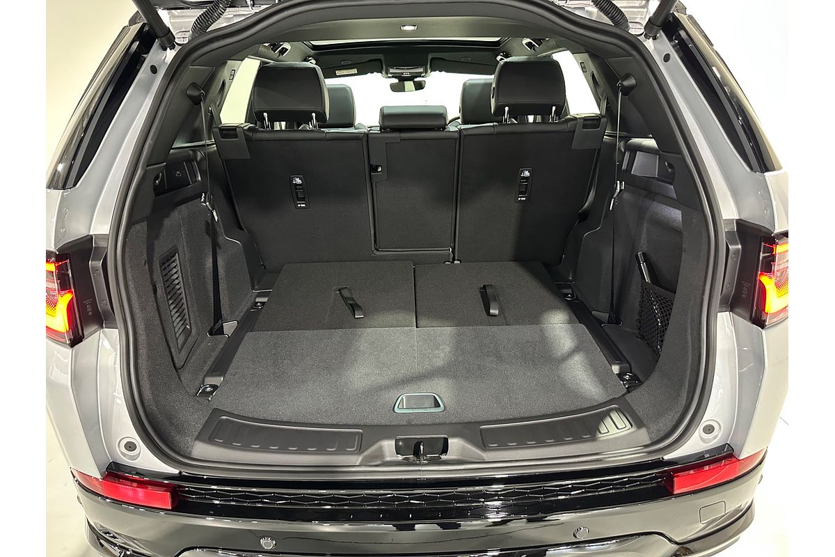 2025 Land Rover Discovery Sport P250 Dynamic SE L550