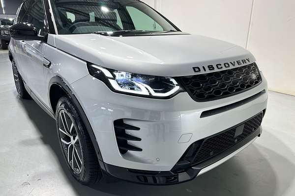 2025 Land Rover Discovery Sport P250 Dynamic SE L550