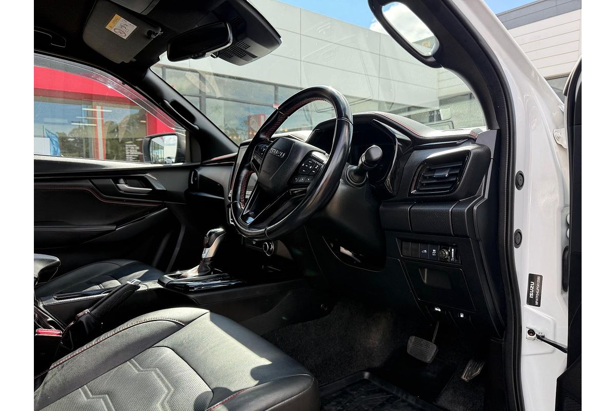 2023 Isuzu D-MAX X-TERRAIN 4X4