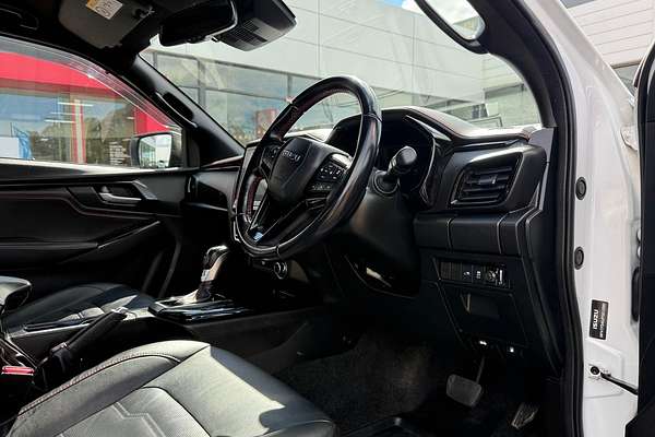 2023 Isuzu D-MAX X-TERRAIN 4X4