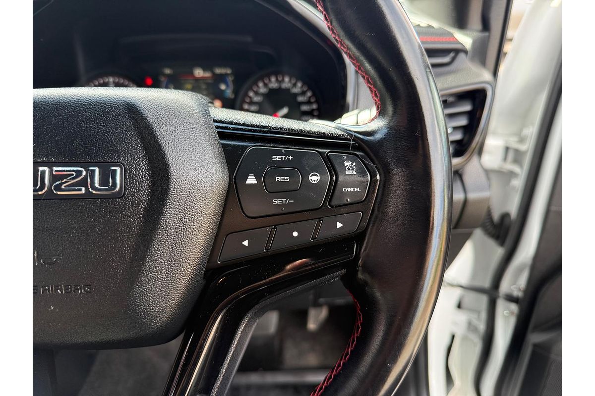 2023 Isuzu D-MAX X-TERRAIN 4X4