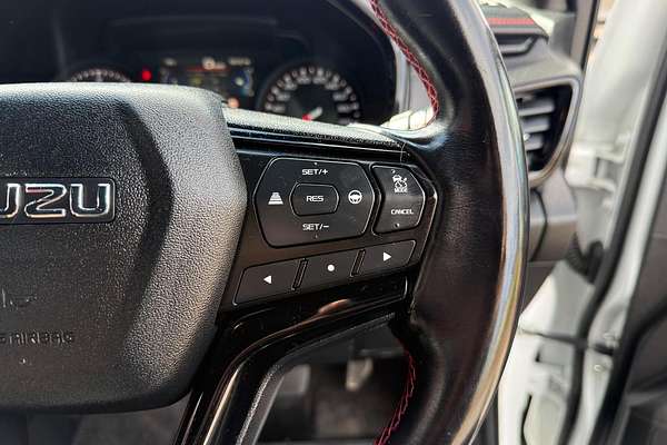 2023 Isuzu D-MAX X-TERRAIN 4X4