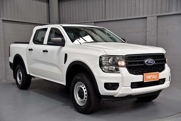 2025 Ford Ranger XL 4X4 2.0L