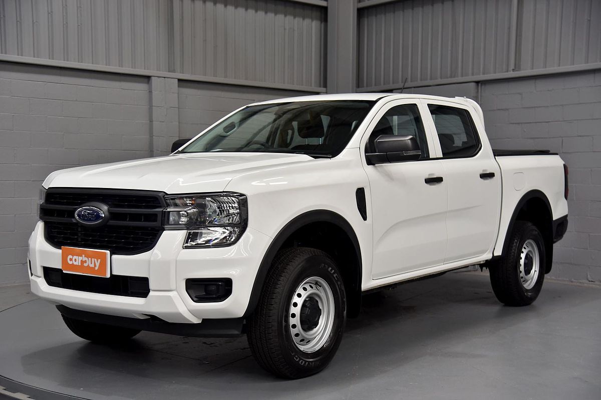 2025 Ford Ranger XL 4X4 2.0L