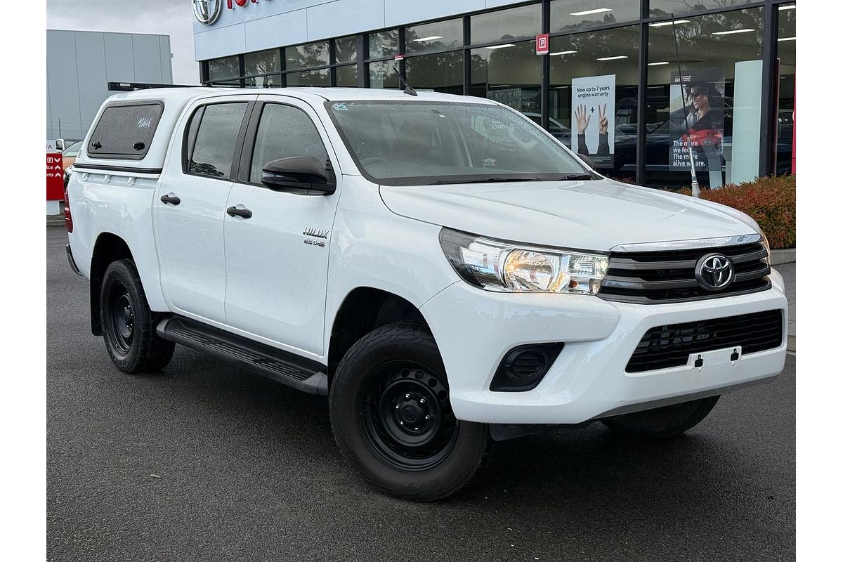 2017 Toyota Hilux SR GUN126R 4X4