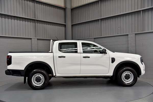 2025 Ford Ranger XL 4X4 2.0L