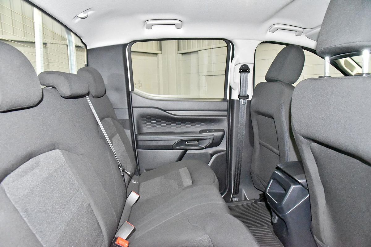 2025 Ford Ranger XL 4X4 2.0L