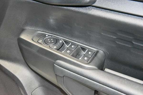 2025 Ford Ranger XL 4X4 2.0L