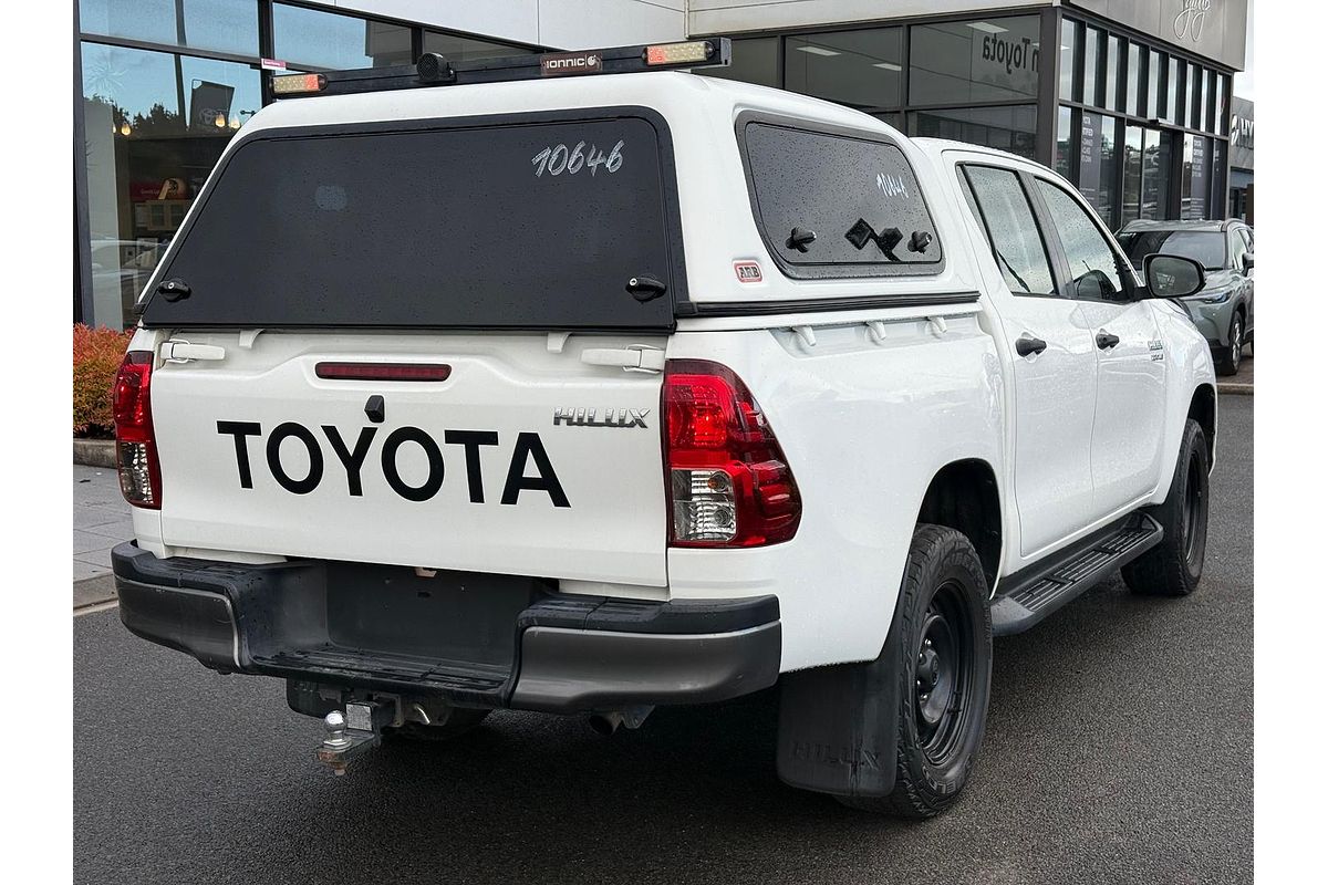 2017 Toyota Hilux SR GUN126R 4X4