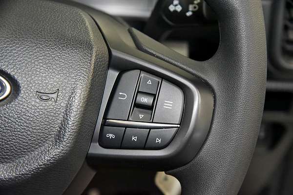 2025 Ford Ranger XL 4X4 2.0L