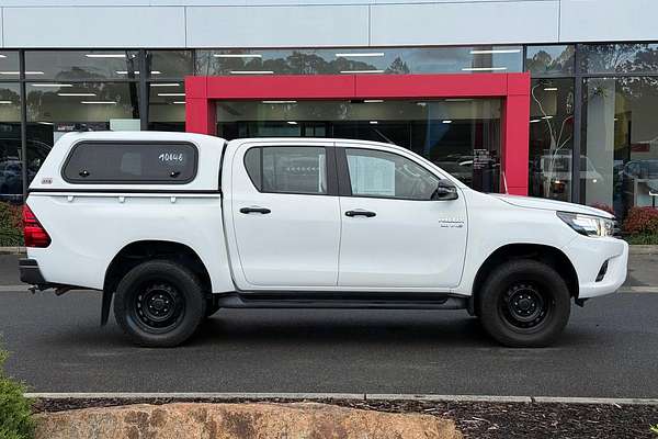 2017 Toyota Hilux SR GUN126R 4X4