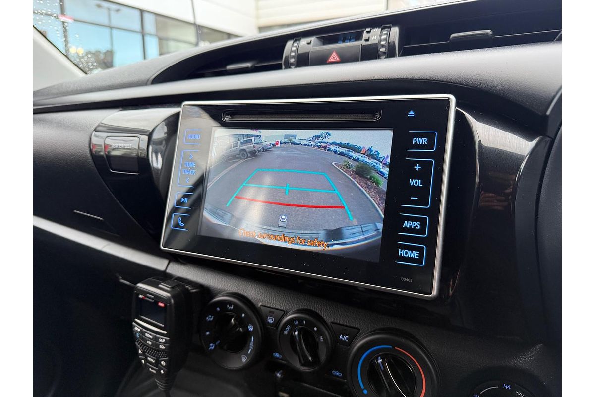 2017 Toyota Hilux SR GUN126R 4X4