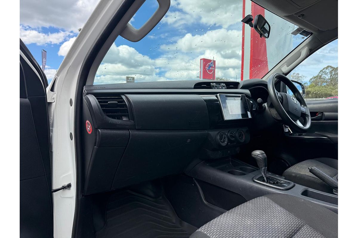 2018 Toyota Hilux Workmate TGN121R Rear Wheel Drive