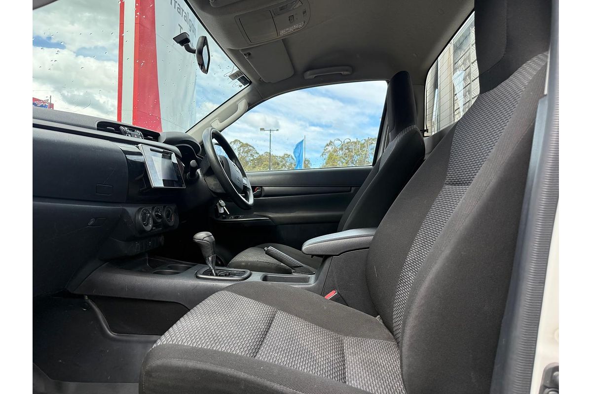 2018 Toyota Hilux Workmate TGN121R Rear Wheel Drive