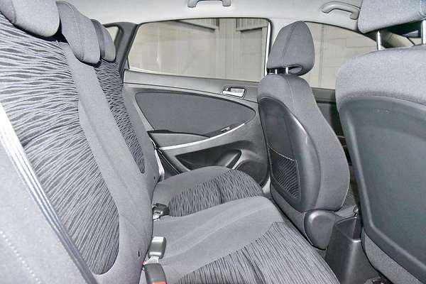 2019 Hyundai Accent Sport RB6