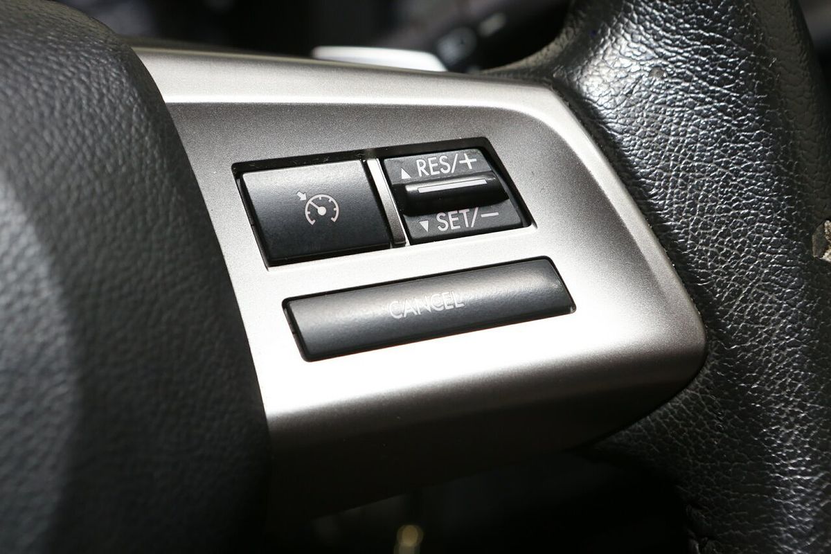 2014 Subaru XV 2.0i-S G4X