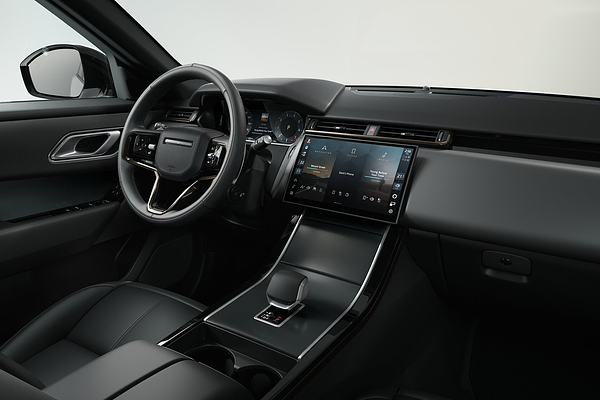 2025 Land Rover Range Rover Velar P250 Dynamic SE L560