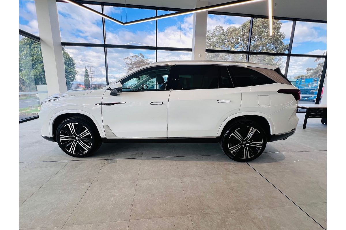 2025 MG QS Essence IS31