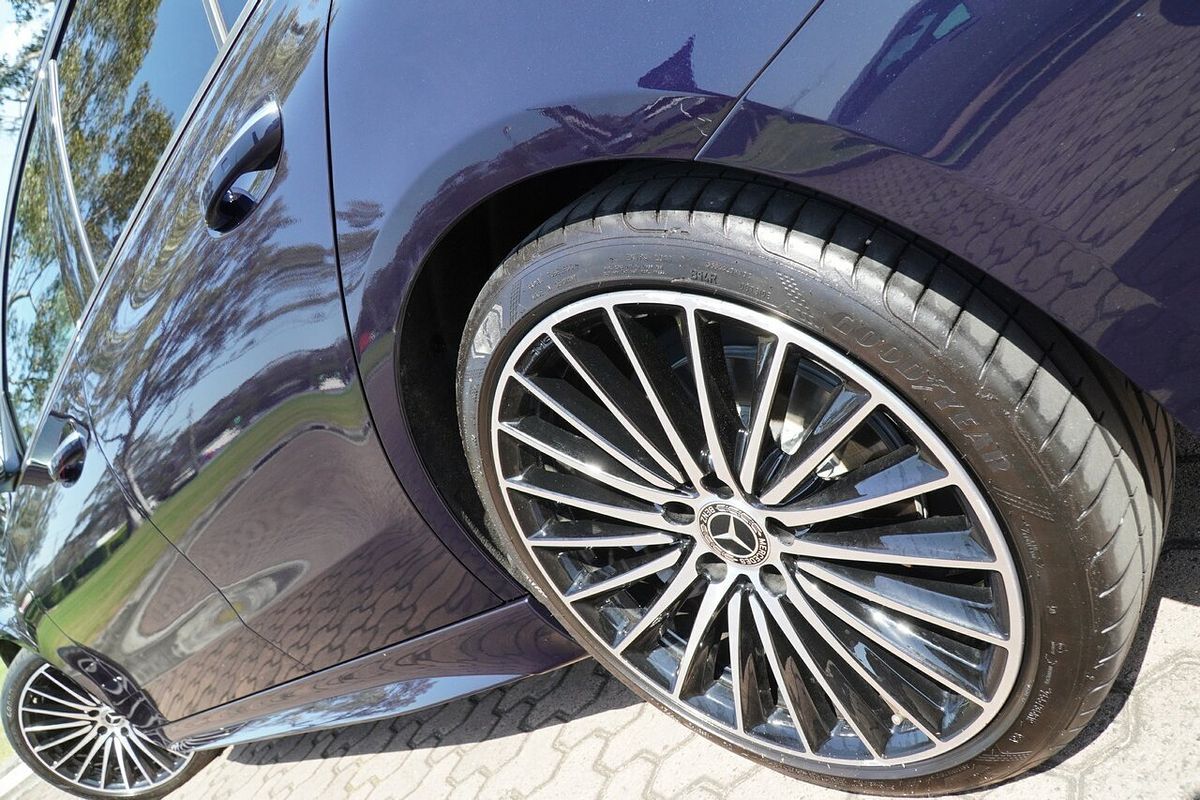 2023 Mercedes-Benz C-Class C300 W206