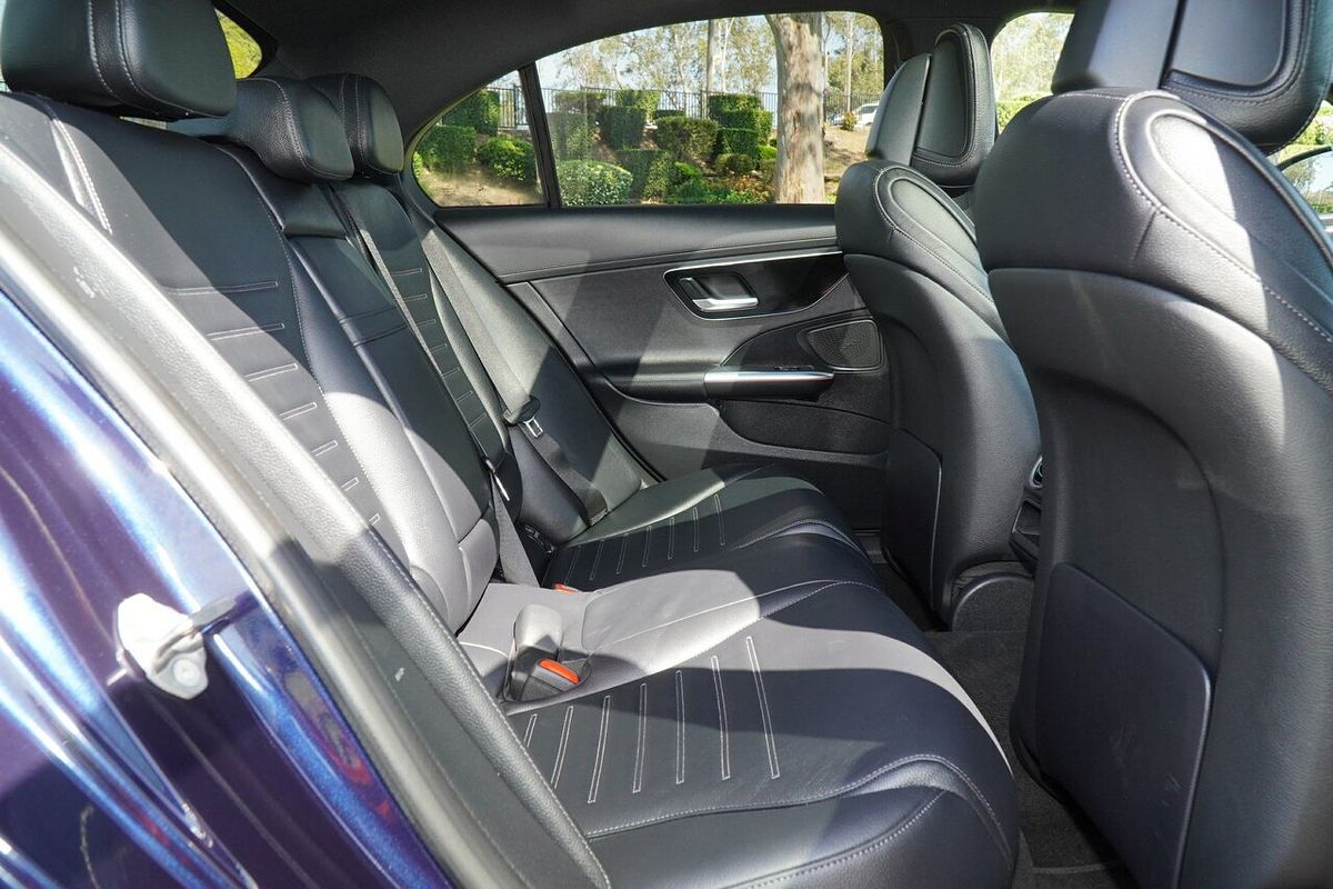2023 Mercedes-Benz C-Class C300 W206