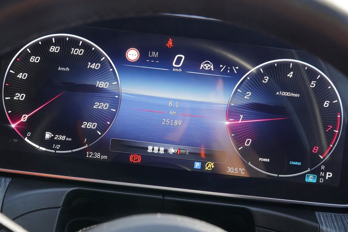 2023 Mercedes-Benz C-Class C300 W206