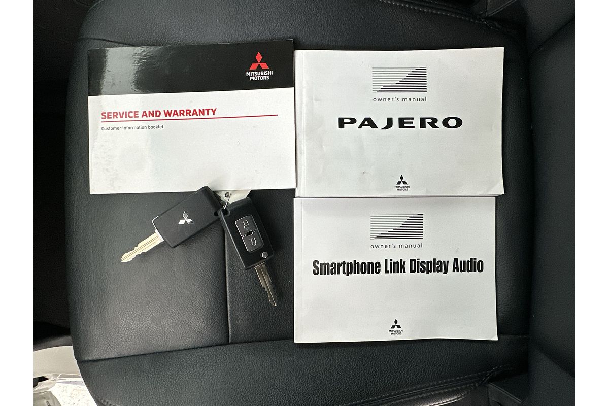 2020 Mitsubishi Pajero GLS NX