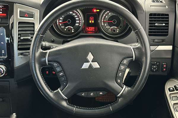 2020 Mitsubishi Pajero GLS NX