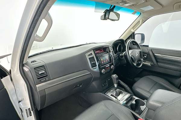 2020 Mitsubishi Pajero GLS NX