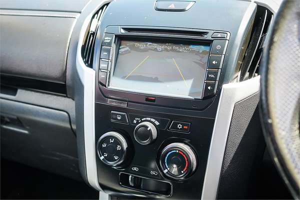 2017 Isuzu MU-X LS-M