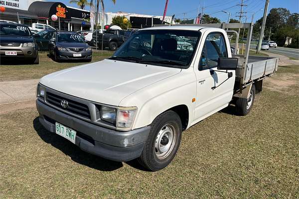 1999 Toyota Hilux RZN149R Rear Wheel Drive