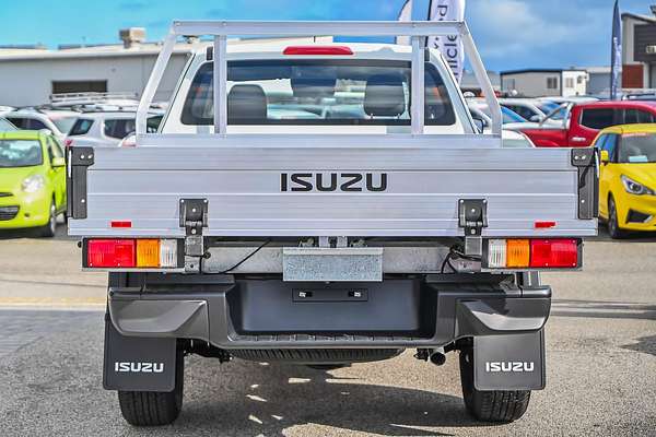 2025 Isuzu D-MAX SX 4X4