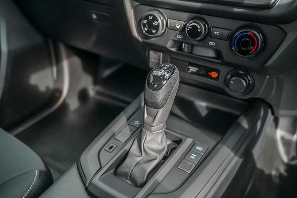 2025 Isuzu D-MAX SX 4X4