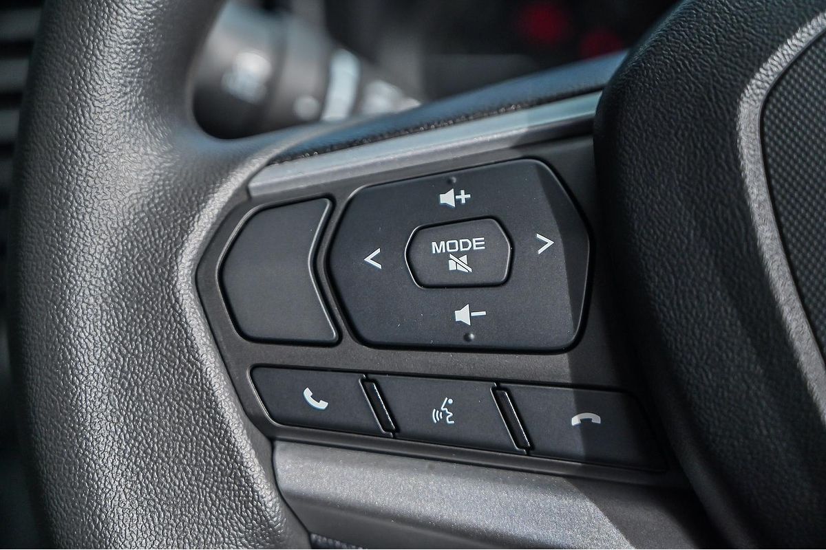 2025 Isuzu D-MAX SX 4X4