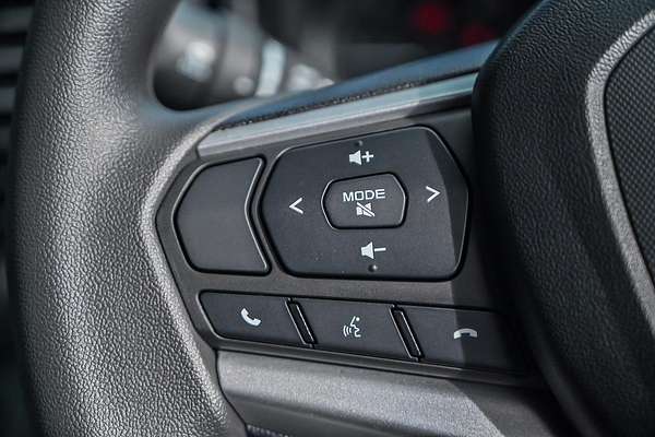 2025 Isuzu D-MAX SX 4X4