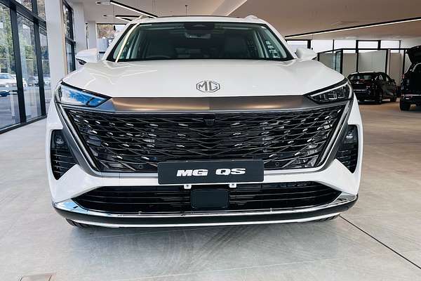 2025 MG QS Essence IS31
