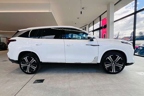 2025 MG QS Essence IS31