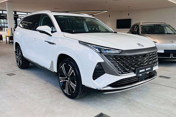 2025 MG QS Essence IS31
