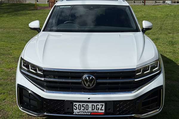 2024 Volkswagen Touareg 210TDI R-Line RC