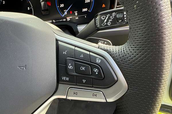 2024 Volkswagen Touareg 210TDI R-Line RC