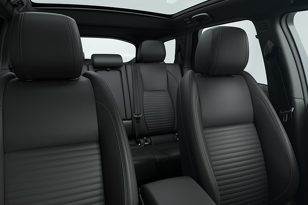 2024 Land Rover Discovery Sport P250 Dynamic SE L550