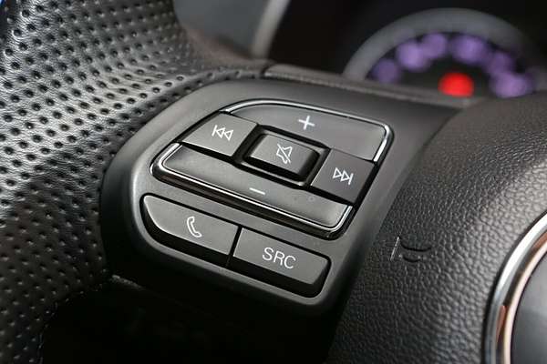 2024 MG ZS Excite AZS1