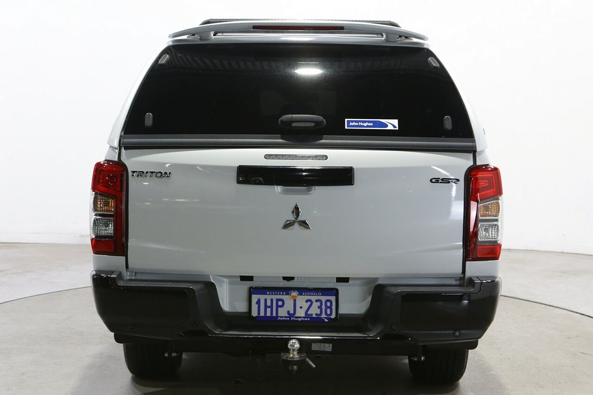 2022 Mitsubishi Triton GSR MR 4X4