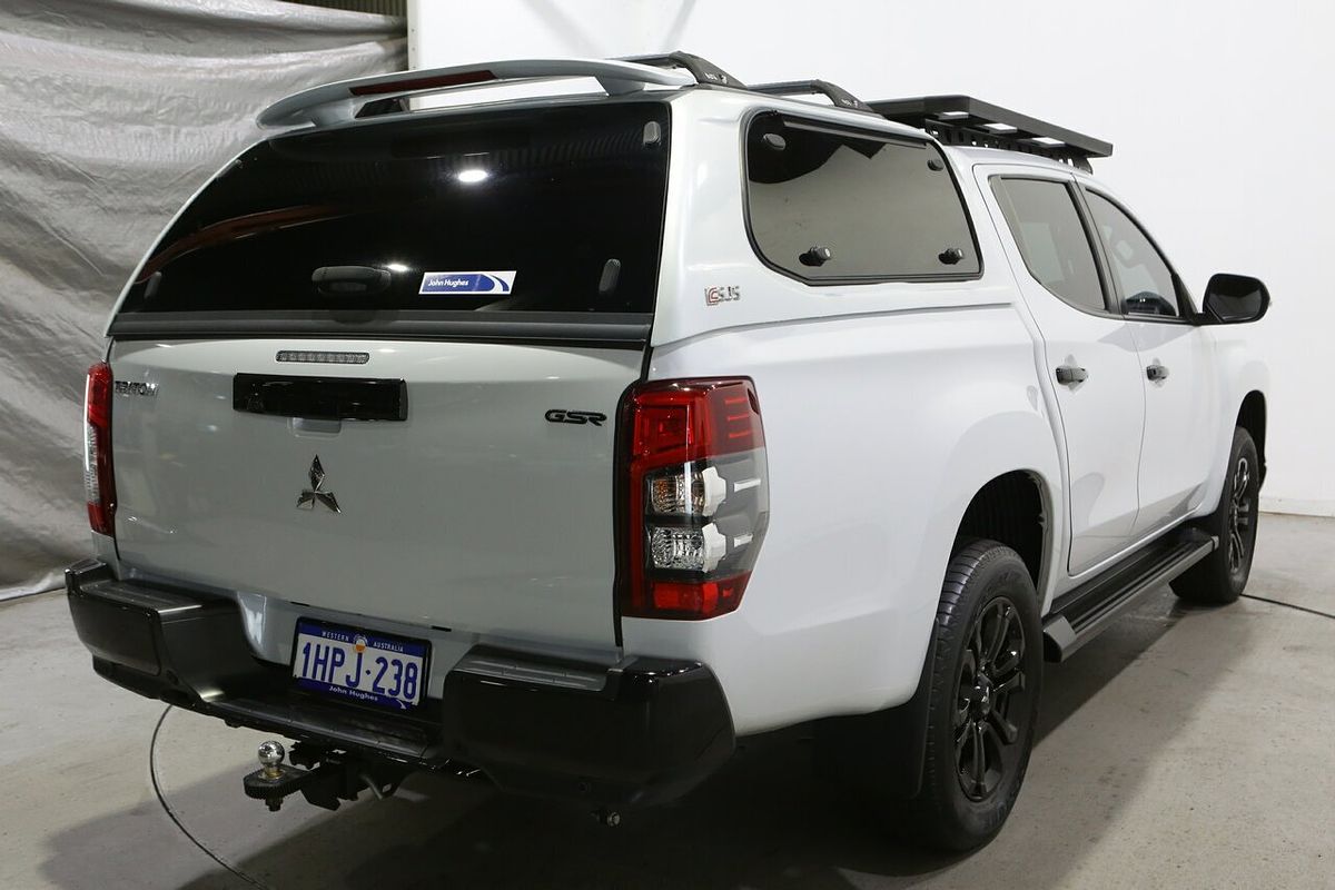 2022 Mitsubishi Triton GSR MR 4X4
