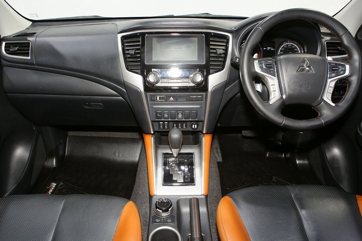 2022 Mitsubishi Triton GSR MR 4X4